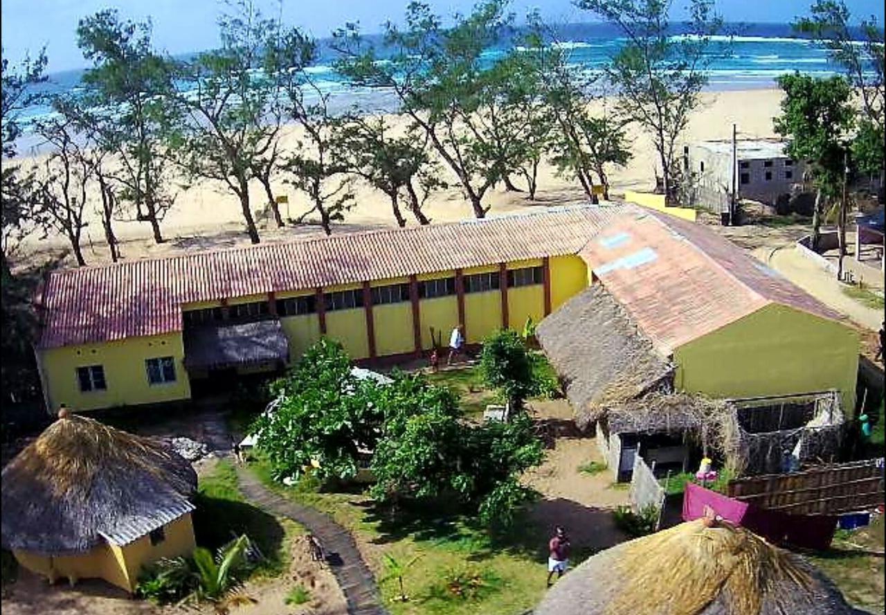 Pariango Beach Motel Praia do Praia do Tofo Exterior foto